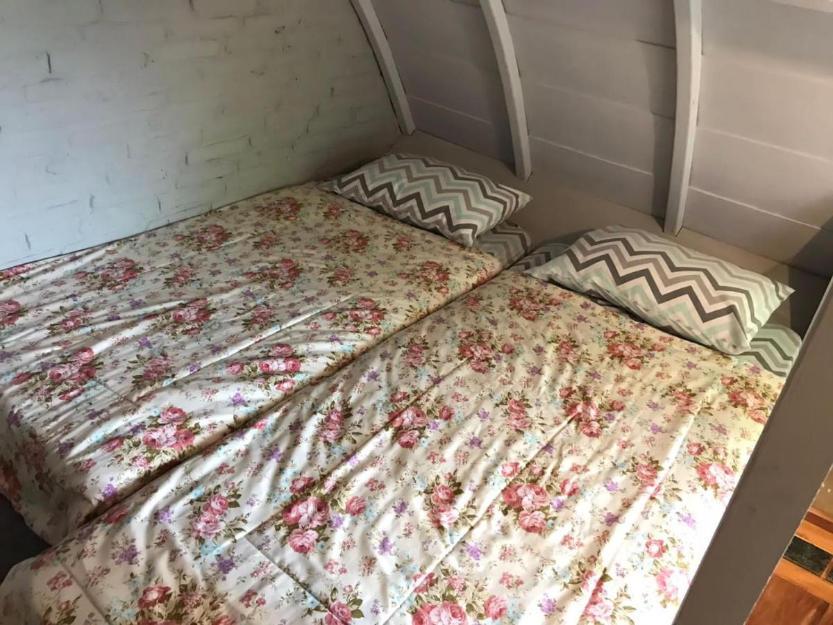 Villa Isabella Putri B&B Джепара Екстериор снимка